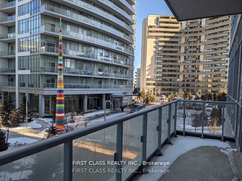 66 Forest manor Road 211, Toronto, ON M2J 0B7 photo 2