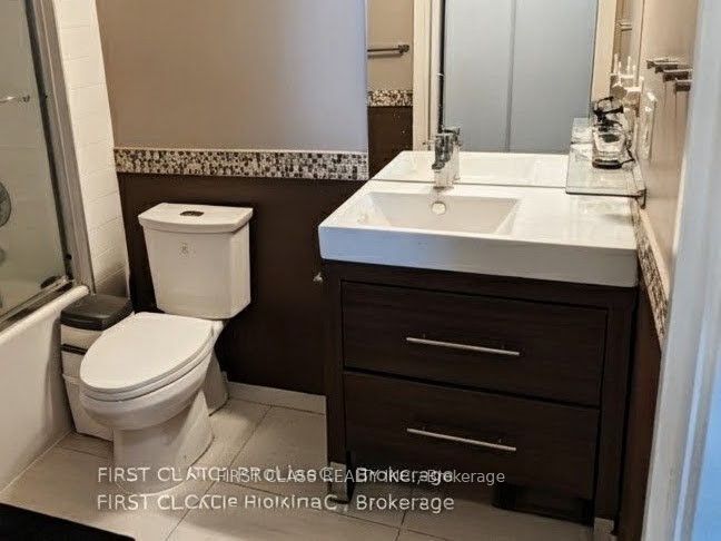 66 Forest manor Road 211, Toronto, ON M2J 0B7 photo 3
