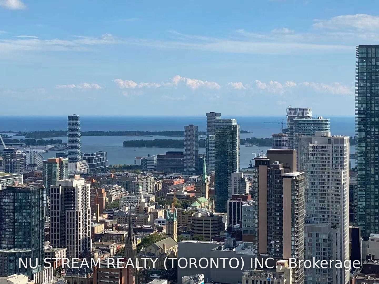 386 Yonge Street 4504, Toronto, ON M5B 0A5 photo 2