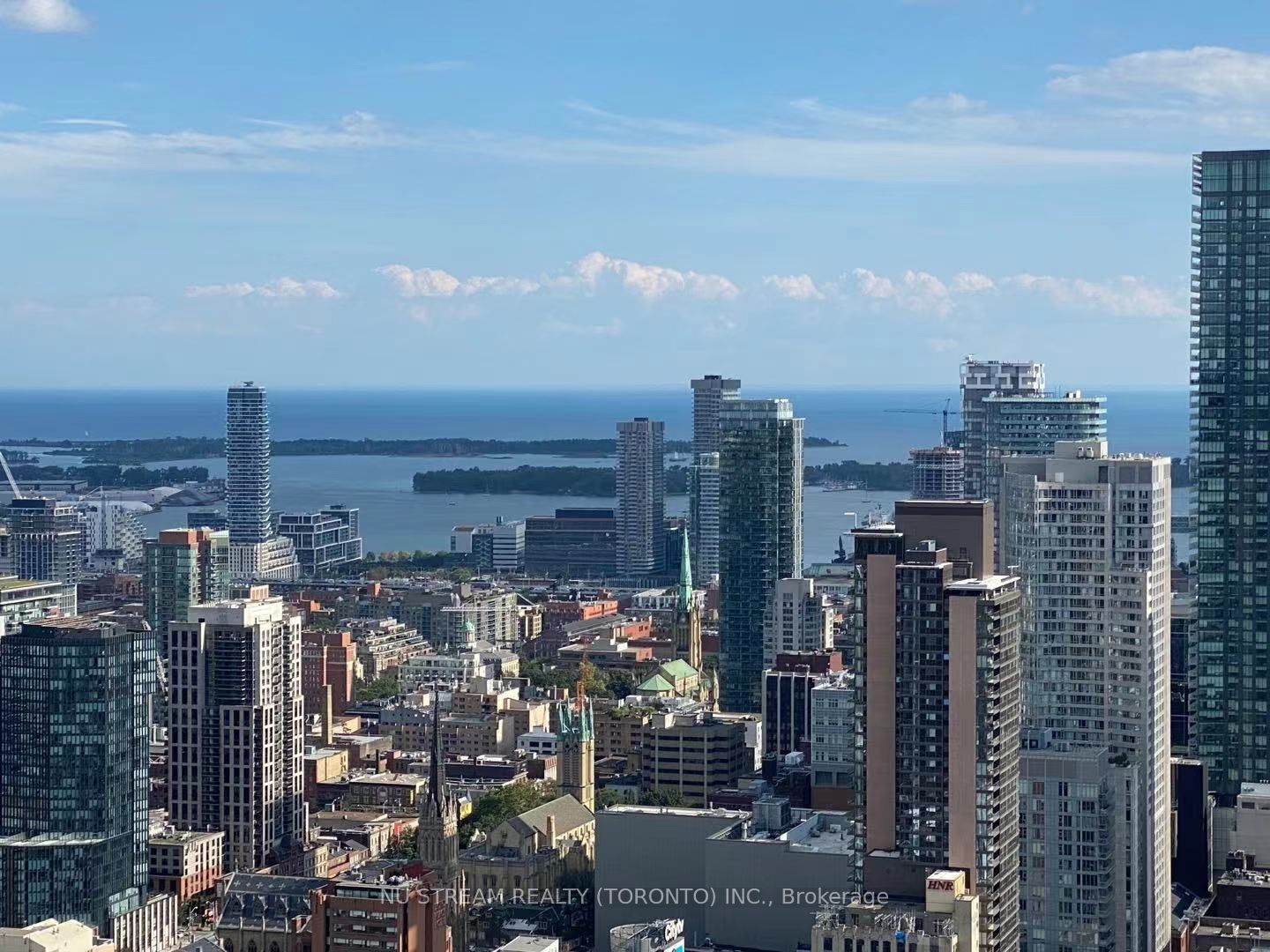 386 Yonge Street 4504, Toronto, ON M5B 0A5 photo 2