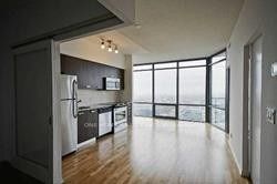 832 Bay Street 4402, Toronto, ON M5S 1Z6 photo 4