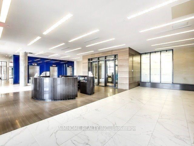 36 Lisgar Street 732, Toronto, ON M6J 0C7 photo 3