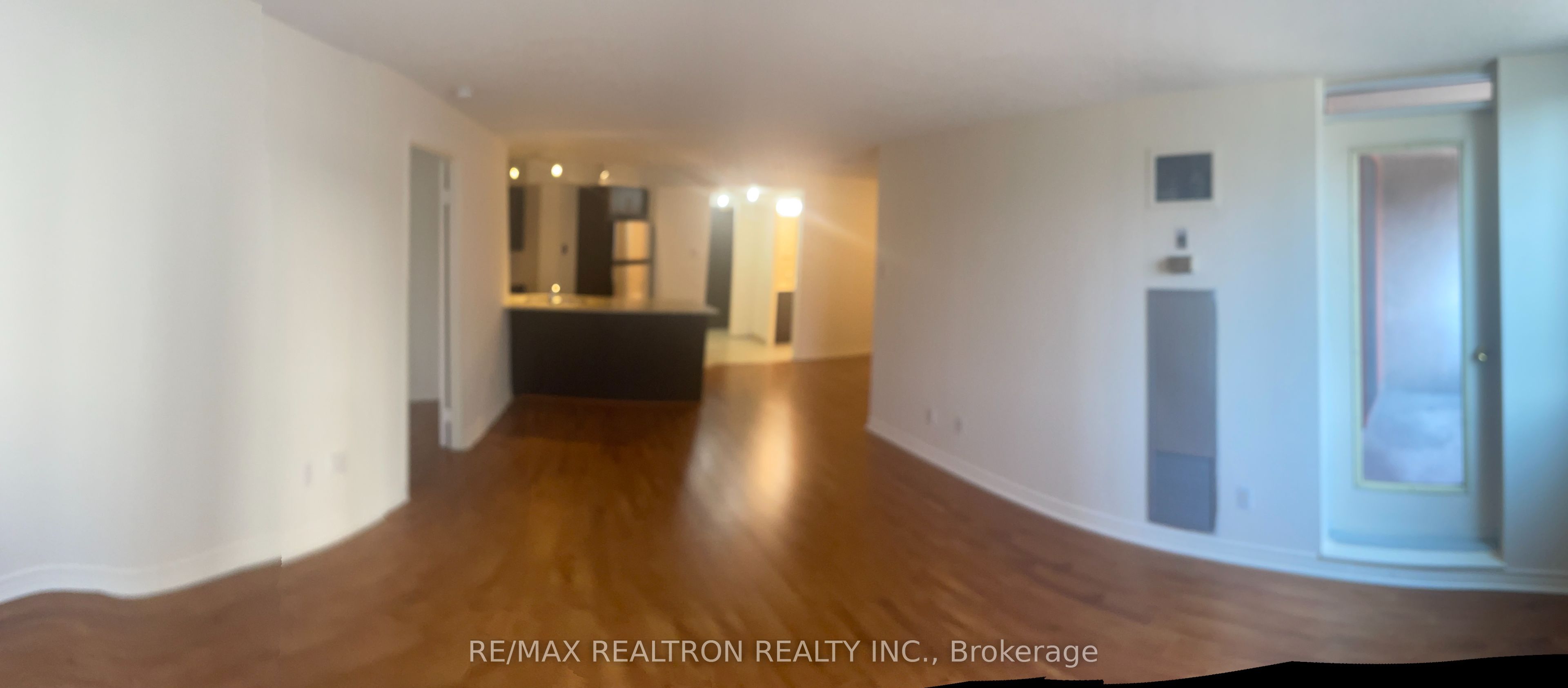 736 Bay Street 1003, Toronto, ON M5G 2M4 photo 5