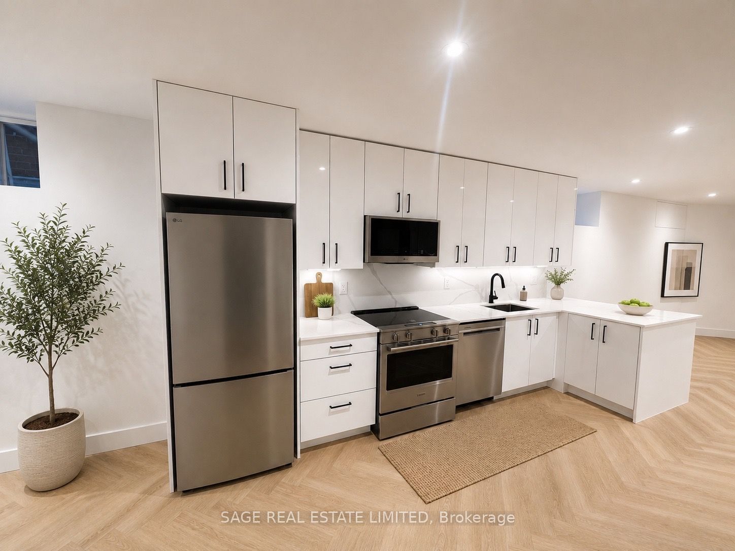 328 Rusholme Road lower, Toronto, ON M6H 2Z5 photo 2