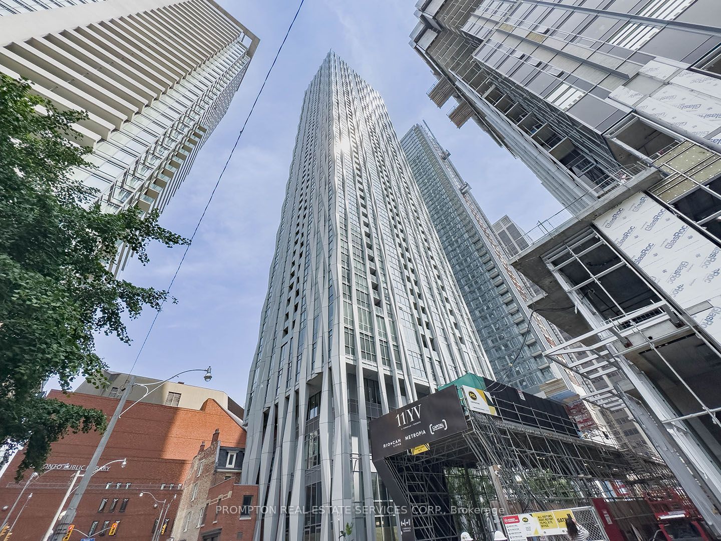 1 Yorkville Avenue 2602, Toronto, ON M4W 1L1