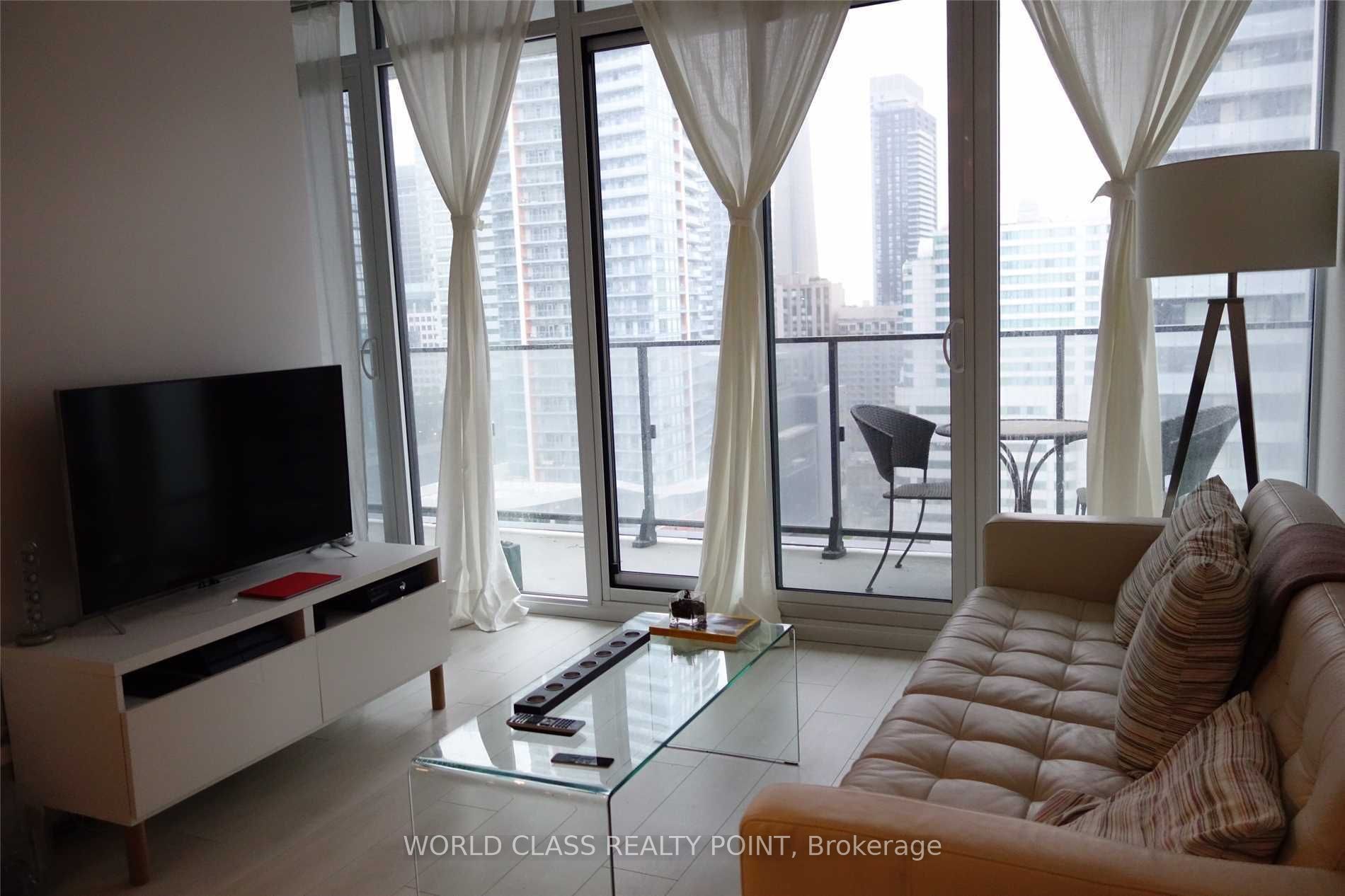 125 Peter Street 1510, Toronto, ON M5V 2G9 photo 4