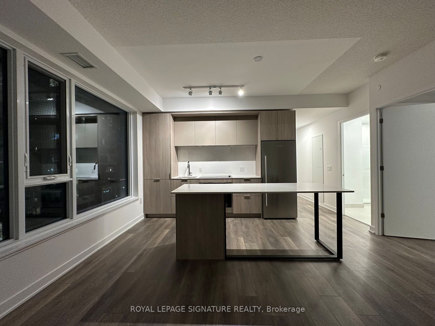 35 Tubman Avenue 613, Toronto, ON M5A 0T1 photo 4
