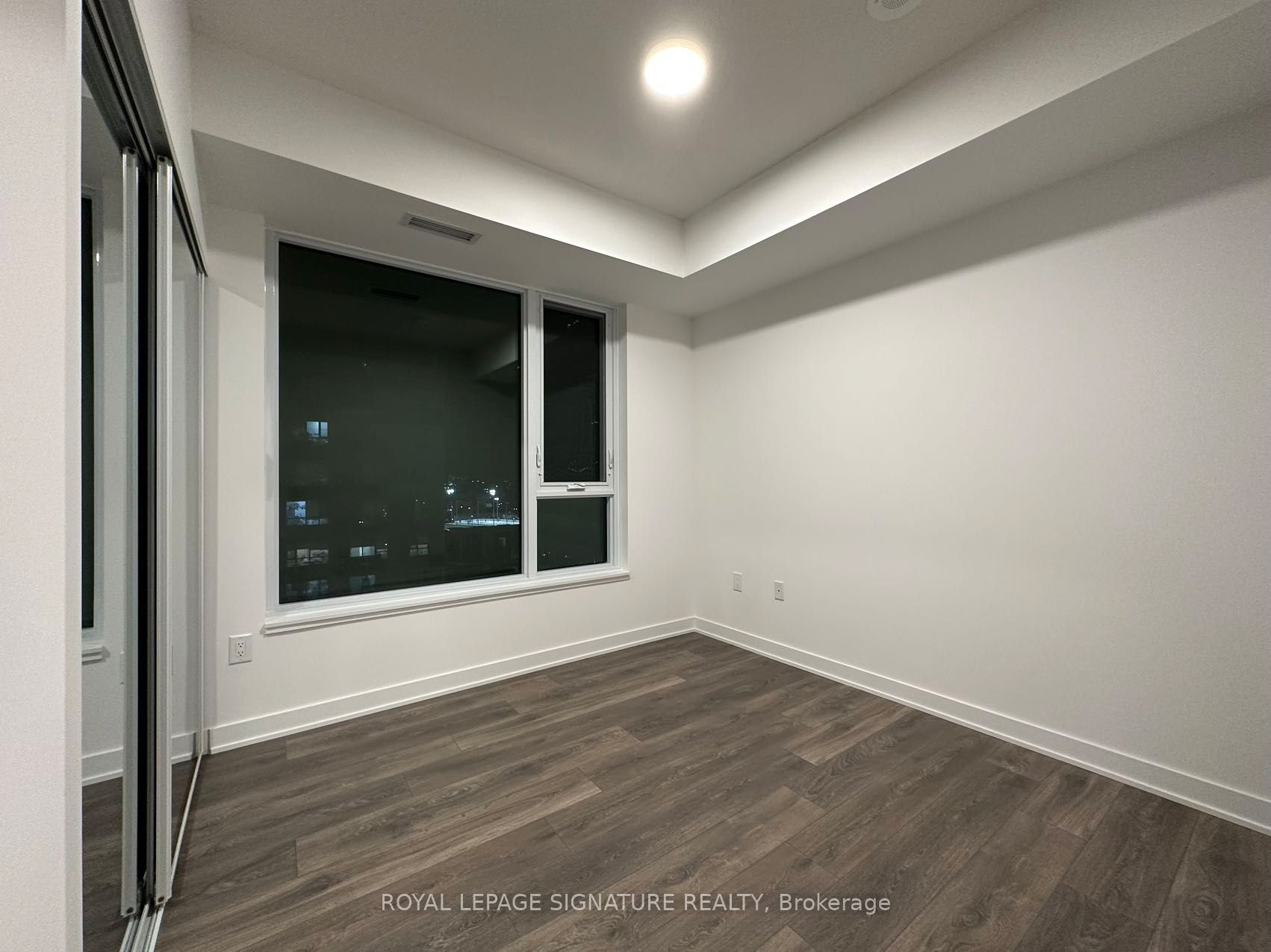 35 Tubman Avenue 613, Toronto, ON M5A 0T1 photo 5