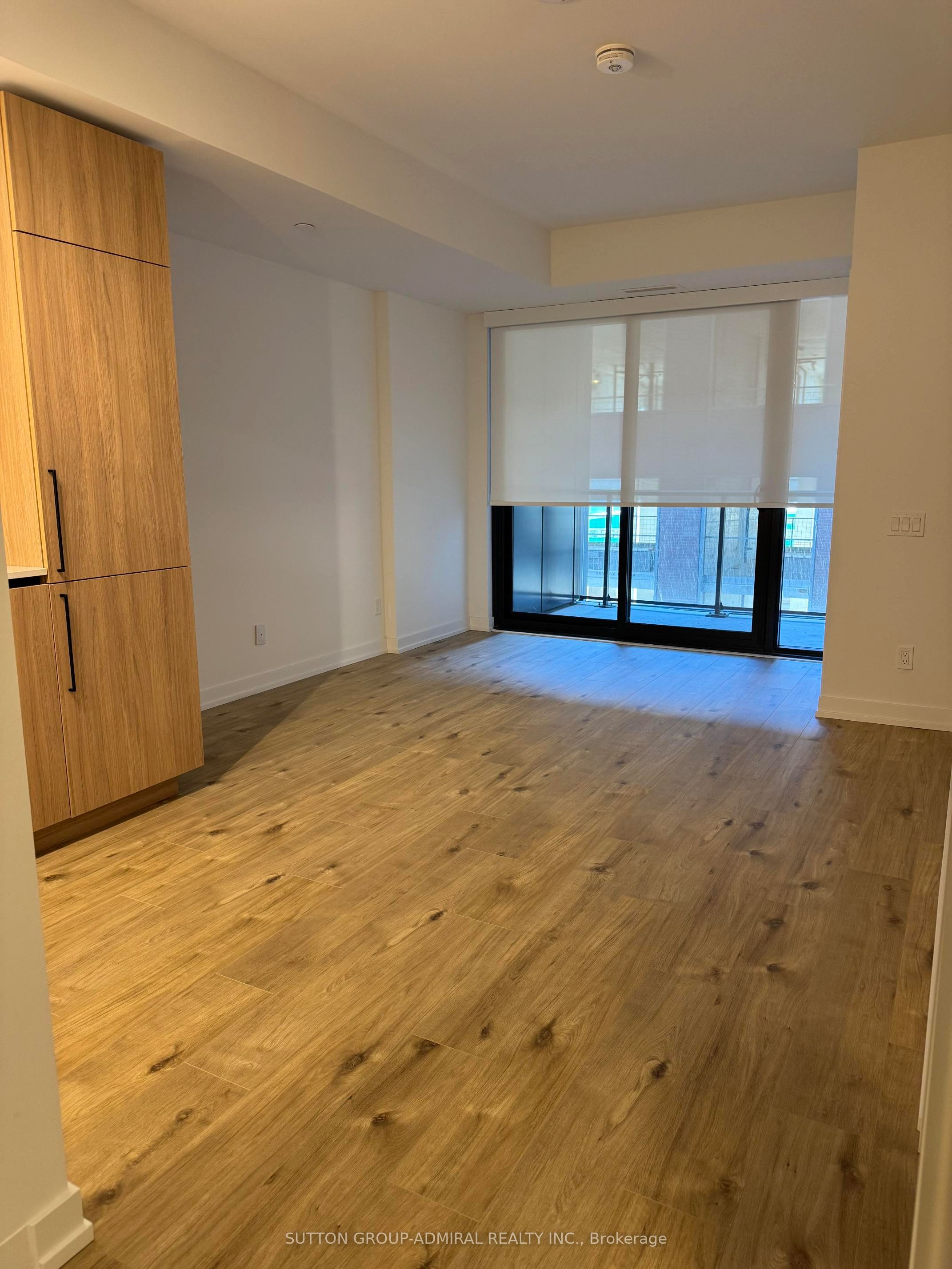 35 Parliament Street 412, Toronto, ON M5A 2Y2 photo 3