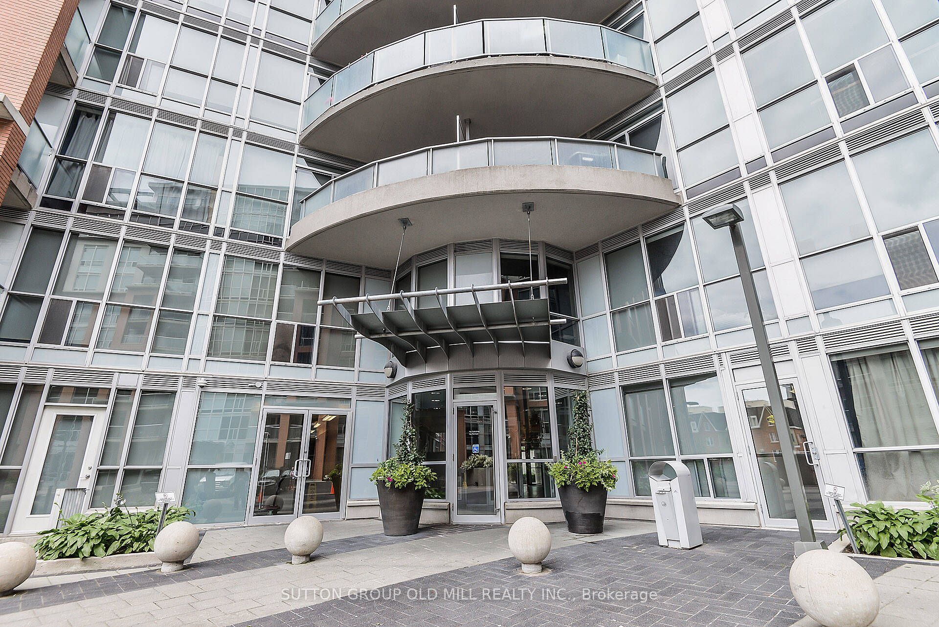 1 Shaw Street 1124, Toronto, ON M6K 0A1 photo 2