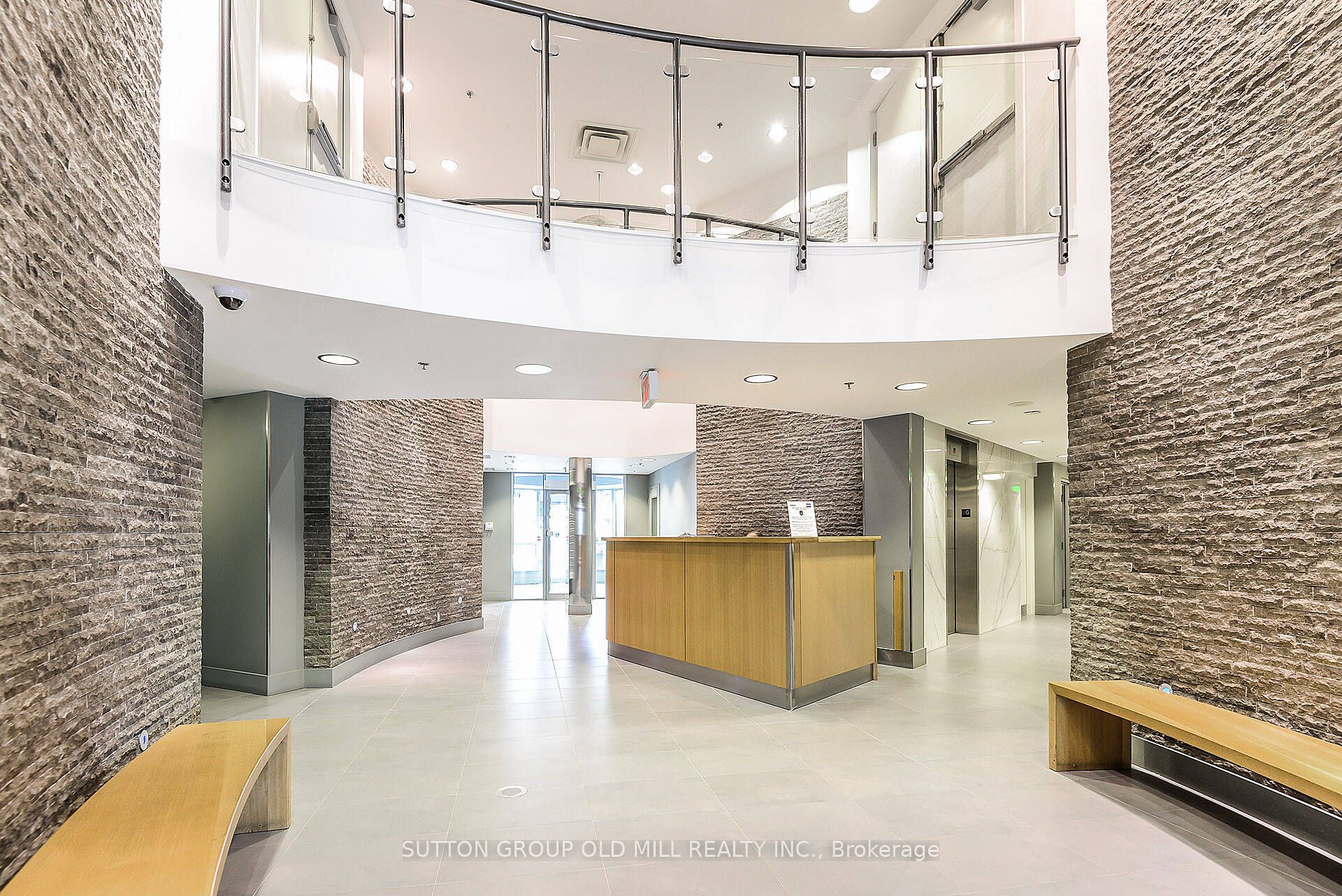 1 Shaw Street 1124, Toronto, ON M6K 0A1 photo 3