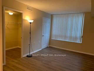 35 Finch Avenue E 211, Toronto, ON M2N 4P9 photo 2