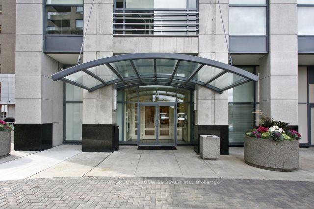 8 Hillcrest Avenue 509, Toronto, ON M2N 6Y6 photo 2