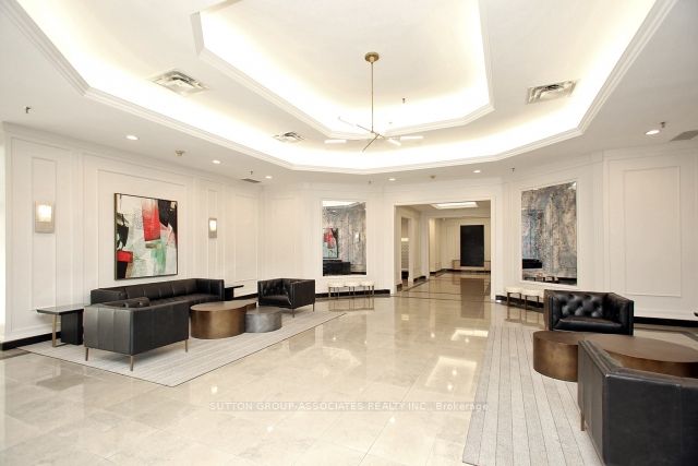 8 Hillcrest Avenue 509, Toronto, ON M2N 6Y6 photo 4