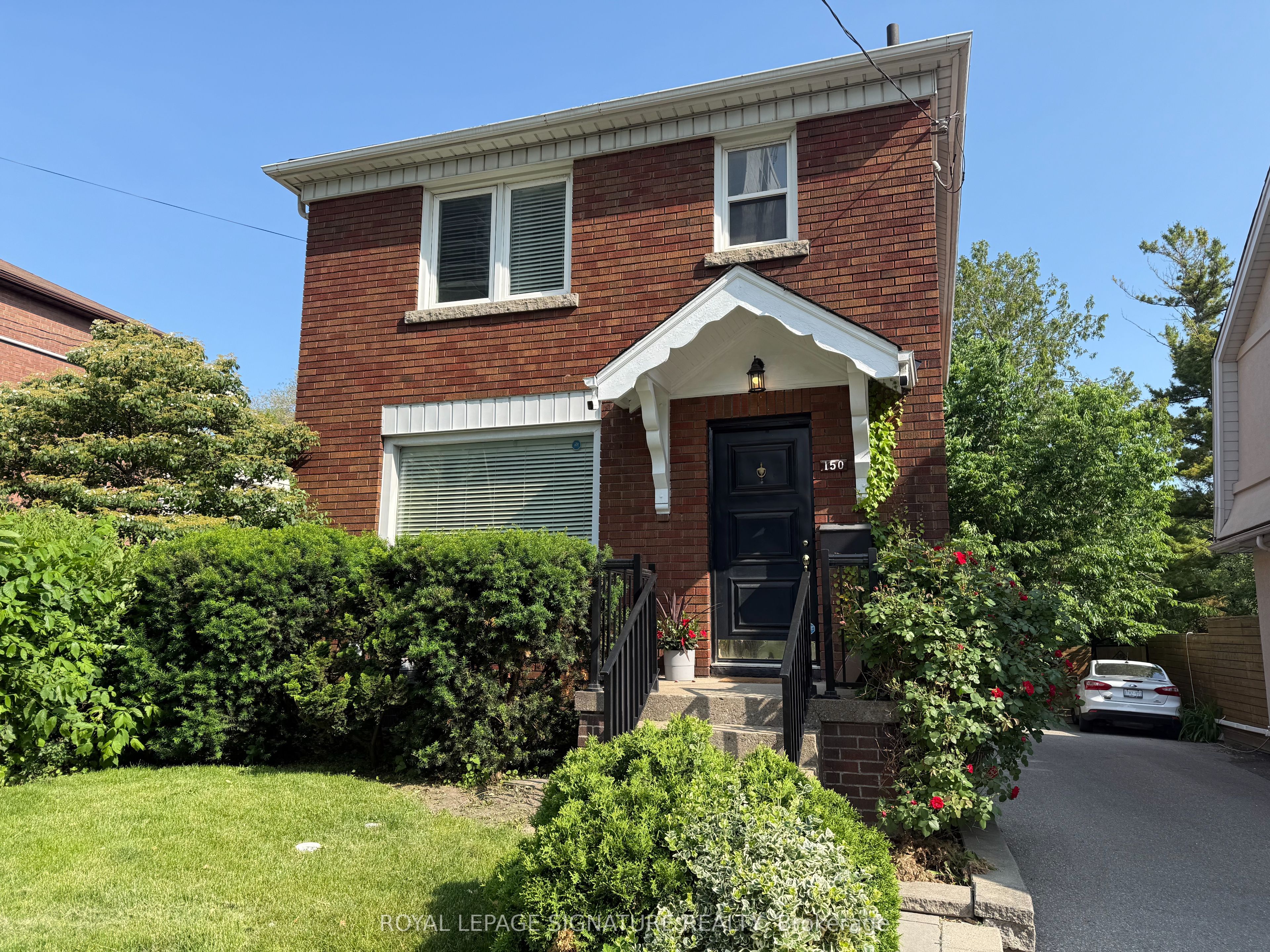 150 Davisville Avenue Lower, Toronto, ON M4S 1E8