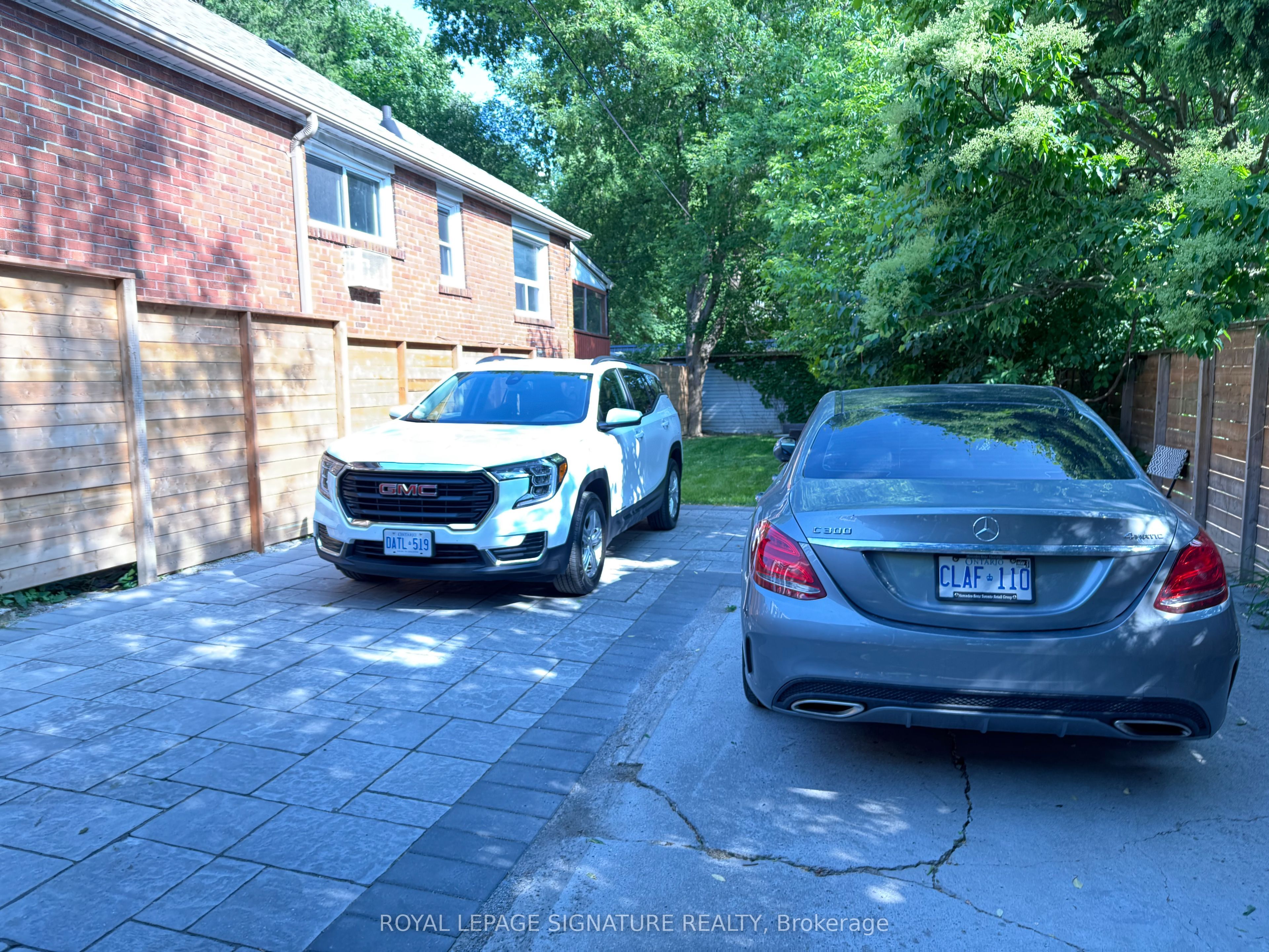 150 Davisville Avenue Lower, Toronto, ON M4S 1E8 photo 3