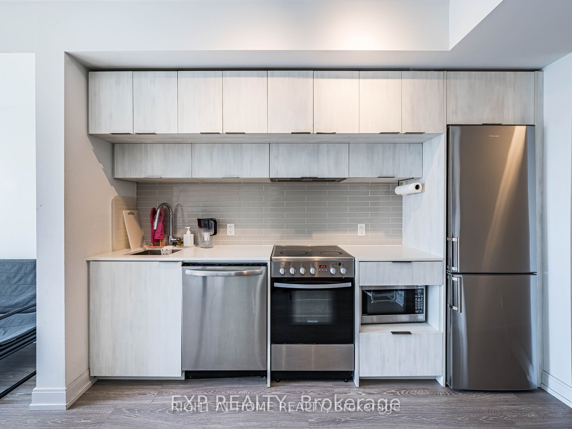 181 Dundas Street E 4608, Toronto, ON M5A 0N5 photo 3