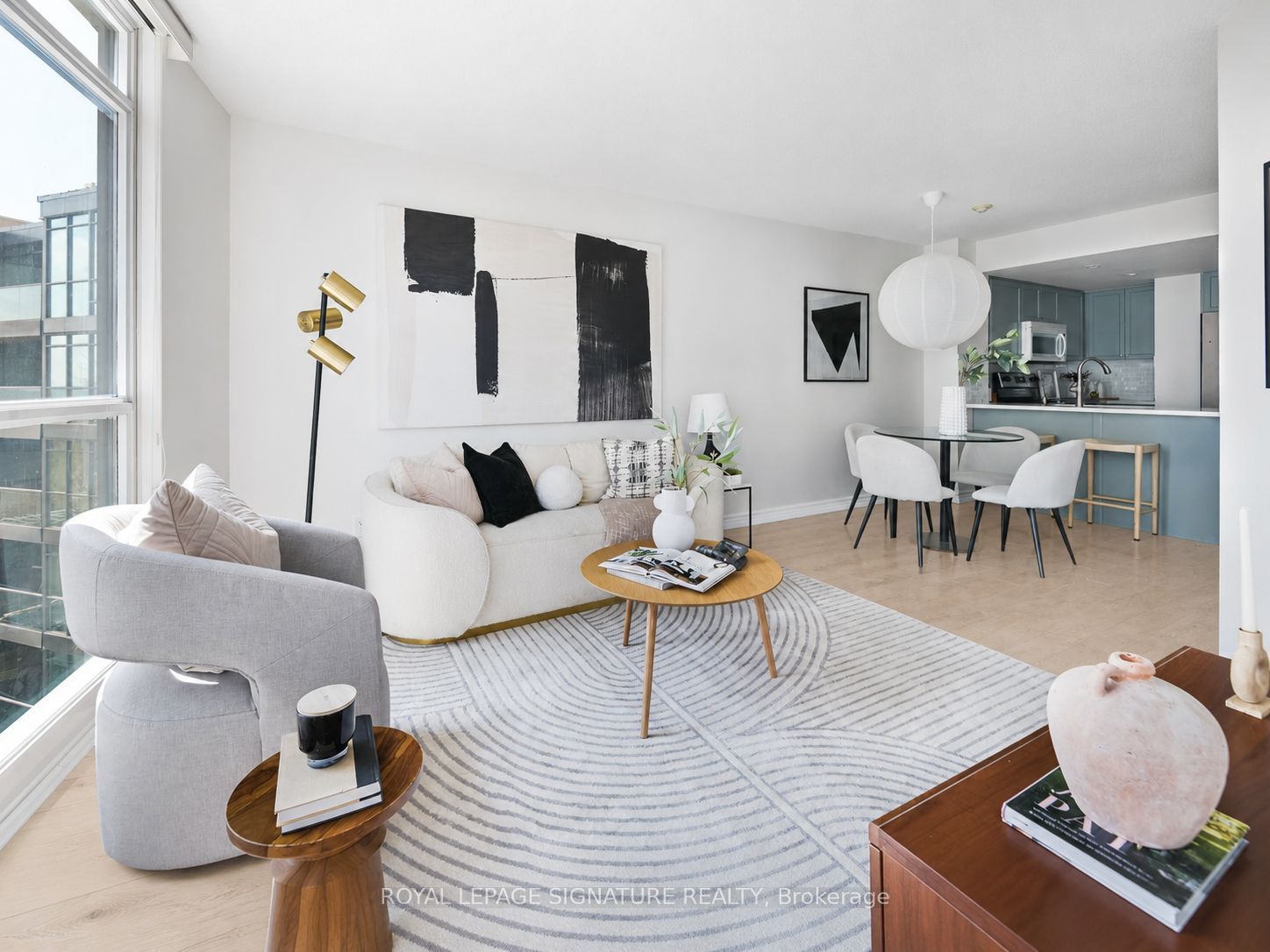 231 Fort York Boulevard 1102, Toronto, ON M5V 1B2
