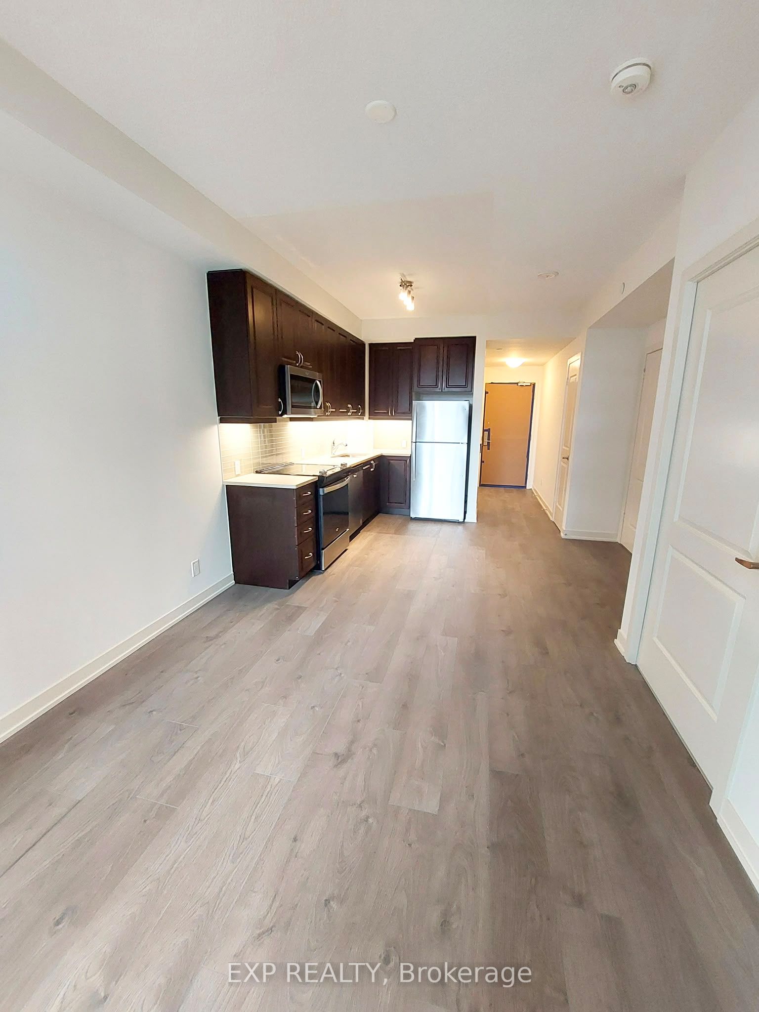 4955 Yonge Street 1001, Toronto, ON M2N 0L8 photo 4