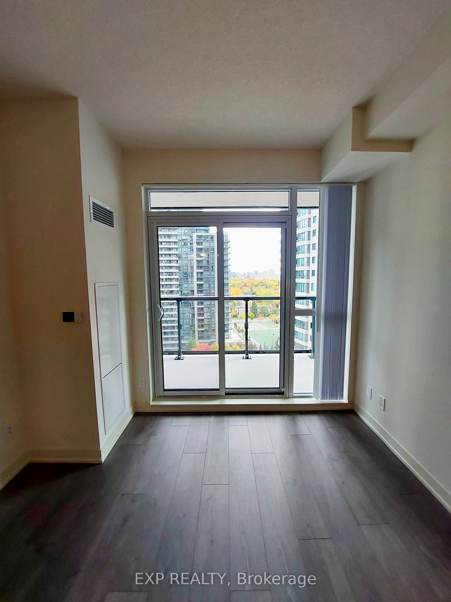 4955 Yonge Street 1001, Toronto, ON M2N 0L8 photo 5