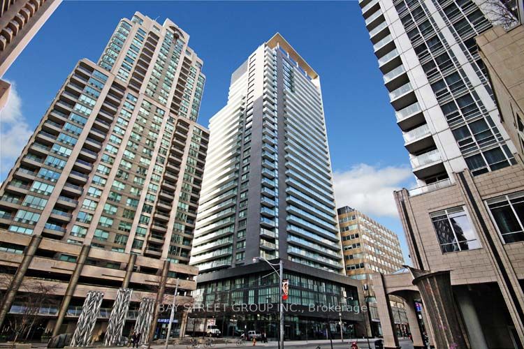 770 Bay Street 1909, Toronto, ON M5G 0A6