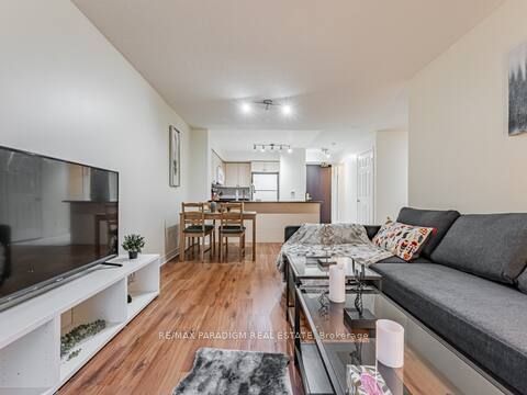 30 Grand Trunk Crescent 3703, Toronto, ON M5J 3A4 photo 4