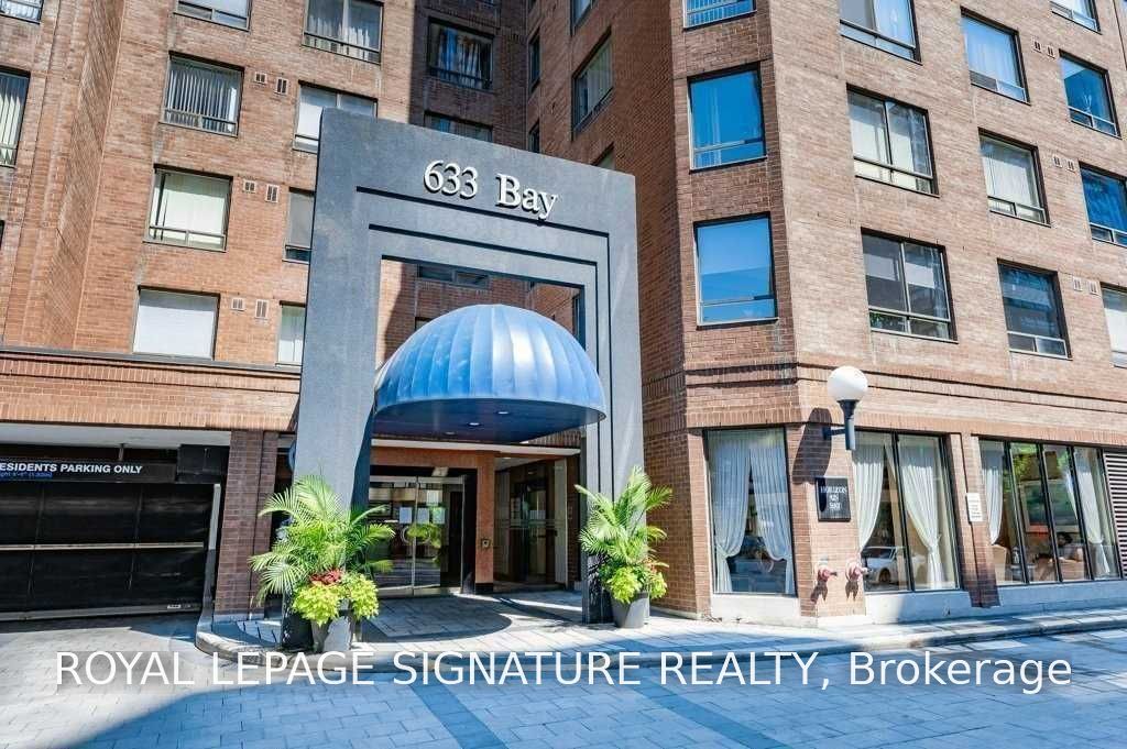 633 Bay Street 419, Toronto, ON M5G 2G4
