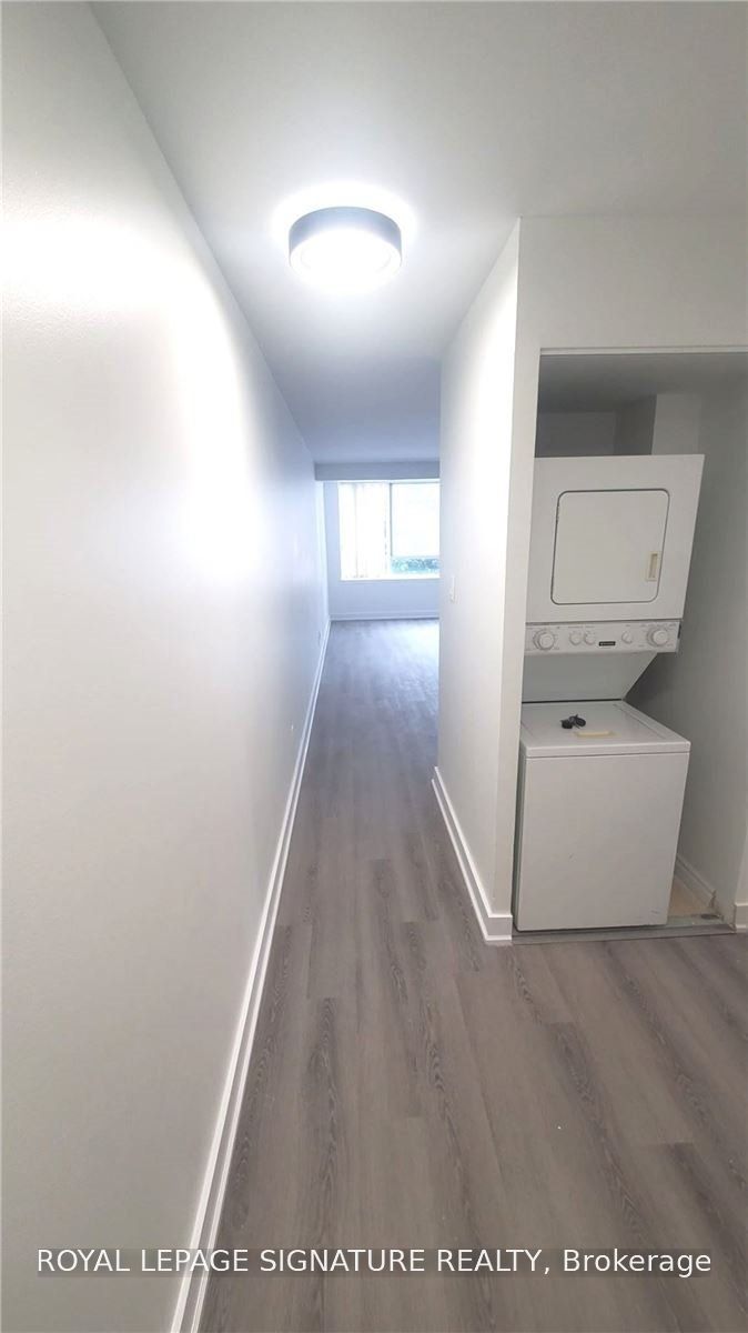 633 Bay Street 419, Toronto, ON M5G 2G4 photo 5