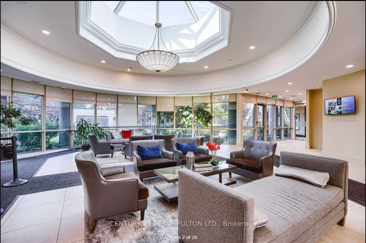 28 Harrison Garden Boulevard 709, Toronto, ON M2N 7B5 photo 4