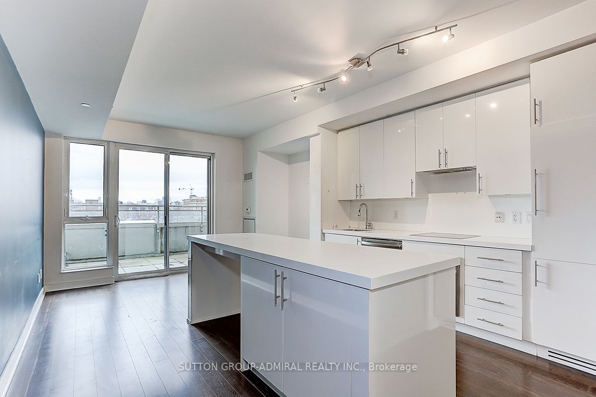 156 Portland Street 403, Toronto, ON M5V 0G1 photo 2