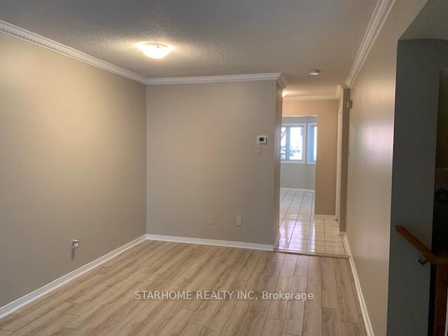 33D Shaw Street, Toronto, ON M6J 3T5 photo 3