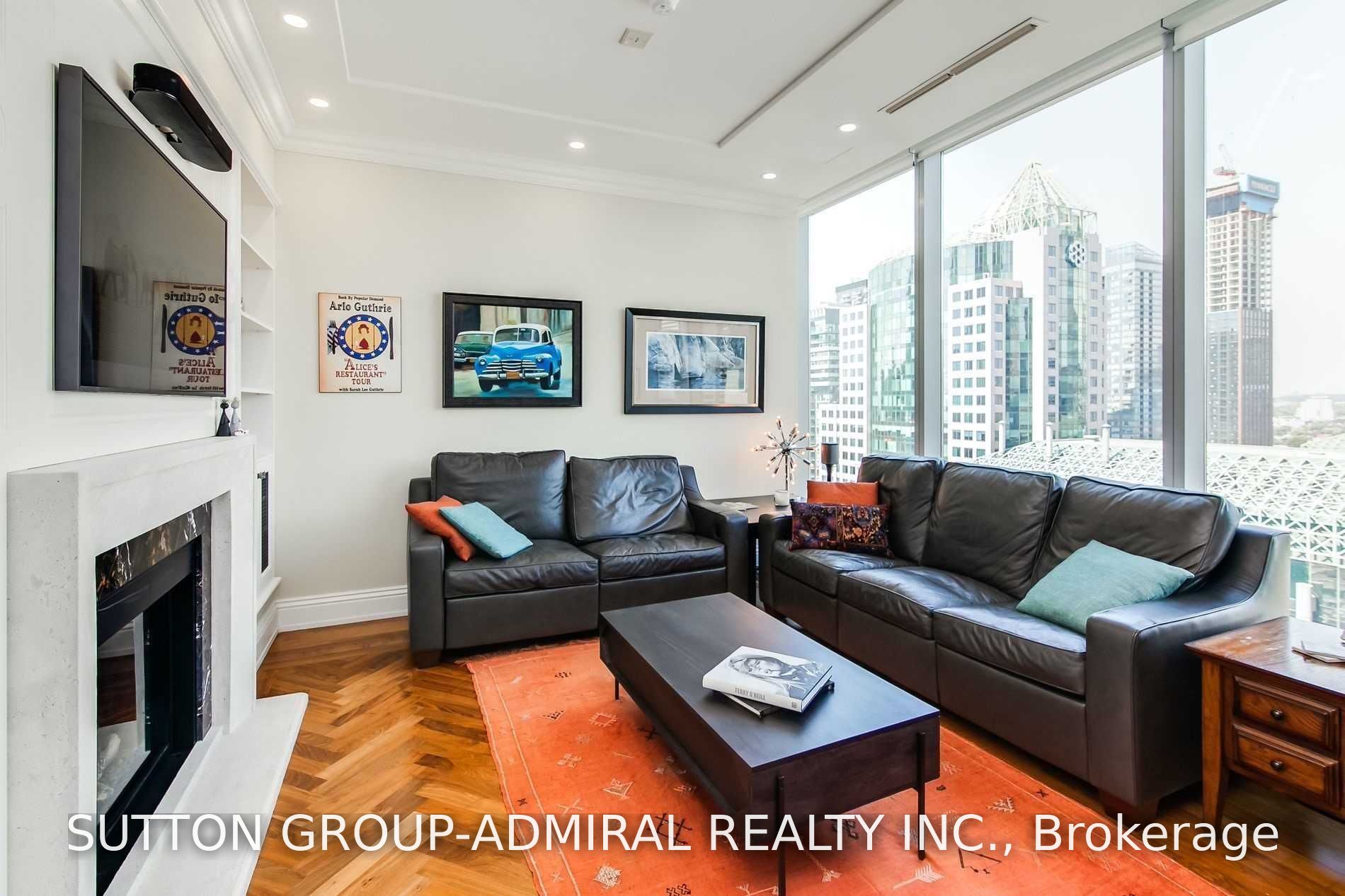 183 Wellington Street W 2202, Toronto, ON M5V 0A1 photo 3