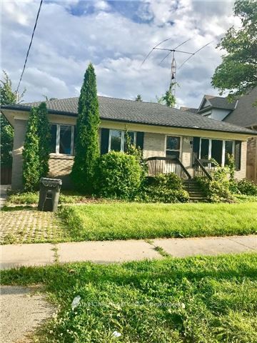 481 Hounslow Avenue, Toronto, ON M2R 1J1