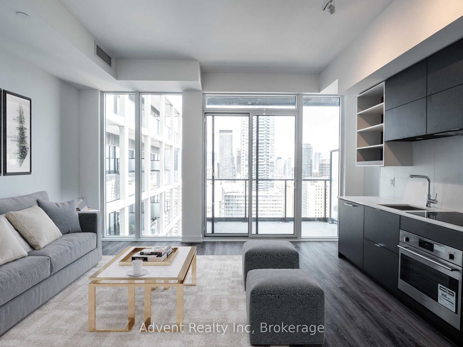 20 Edward Street 2720, Toronto, ON M5G 1C9 photo 2