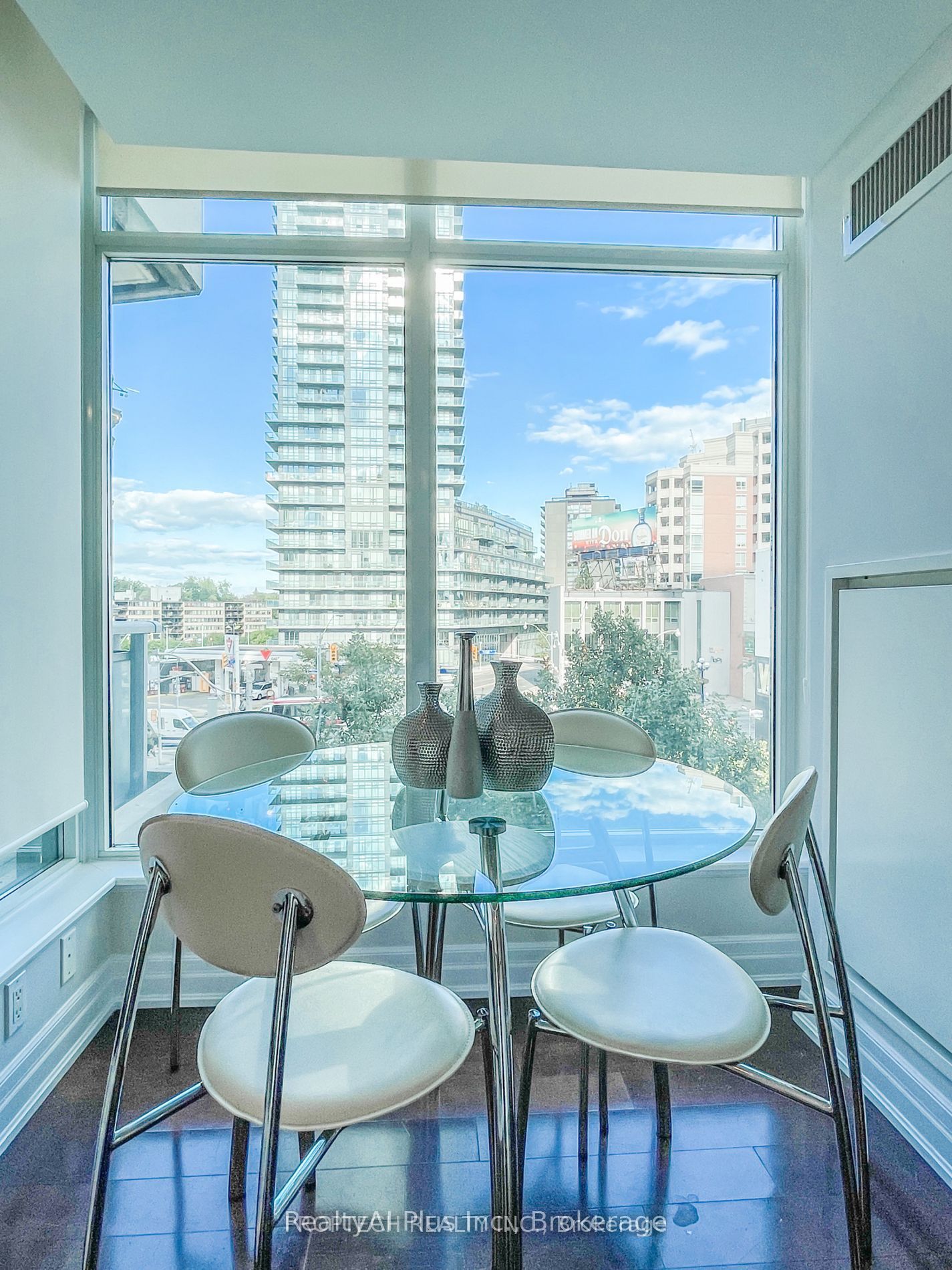 8 Scollard Street 403, Toronto, ON M5R 1M2 photo 5