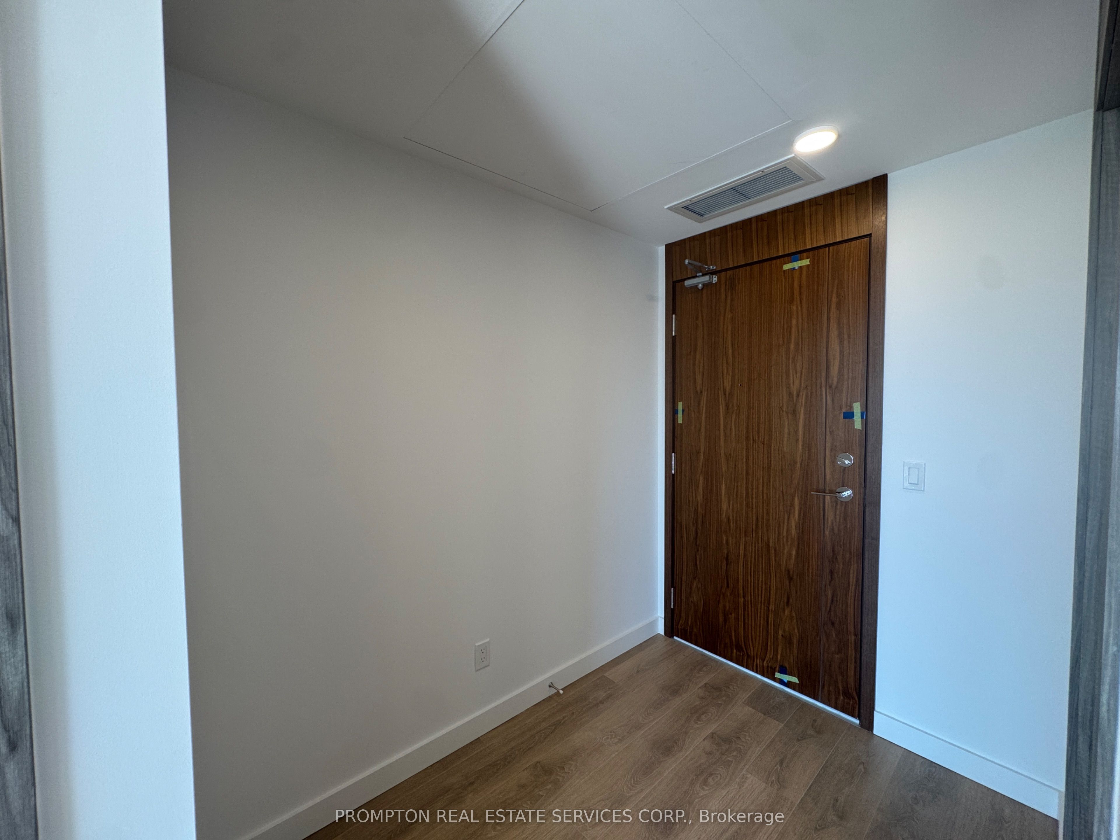 18 Esther Shiner Boulevard 1203, Toronto, ON M2K 0J7