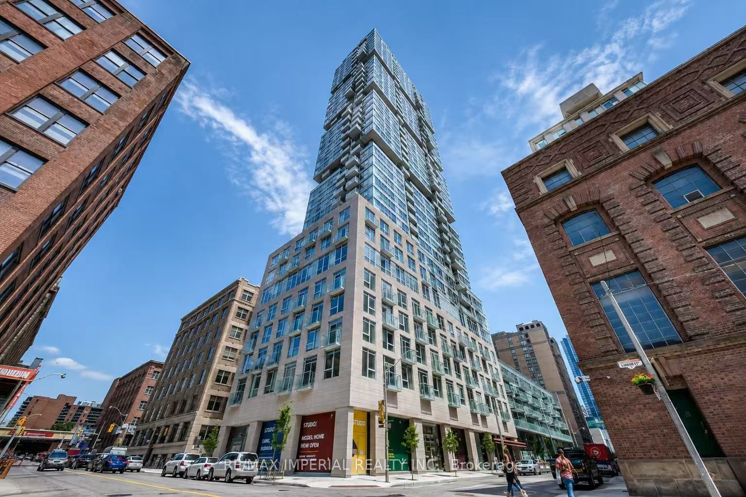 30 Nelson Street 1502, Toronto, ON M5V 0H5