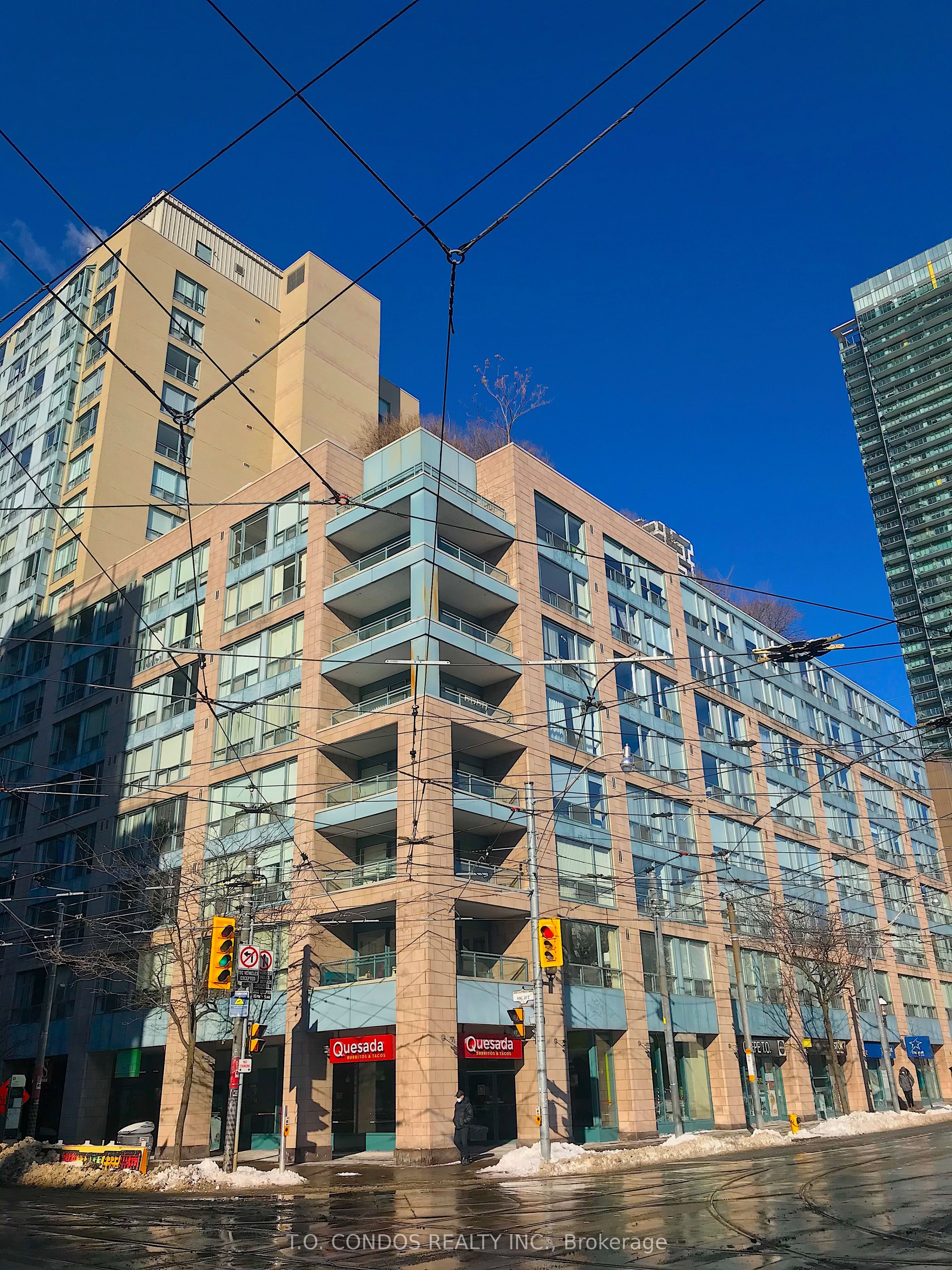 92 King Street E 1402, Toronto, ON M5C 2V8