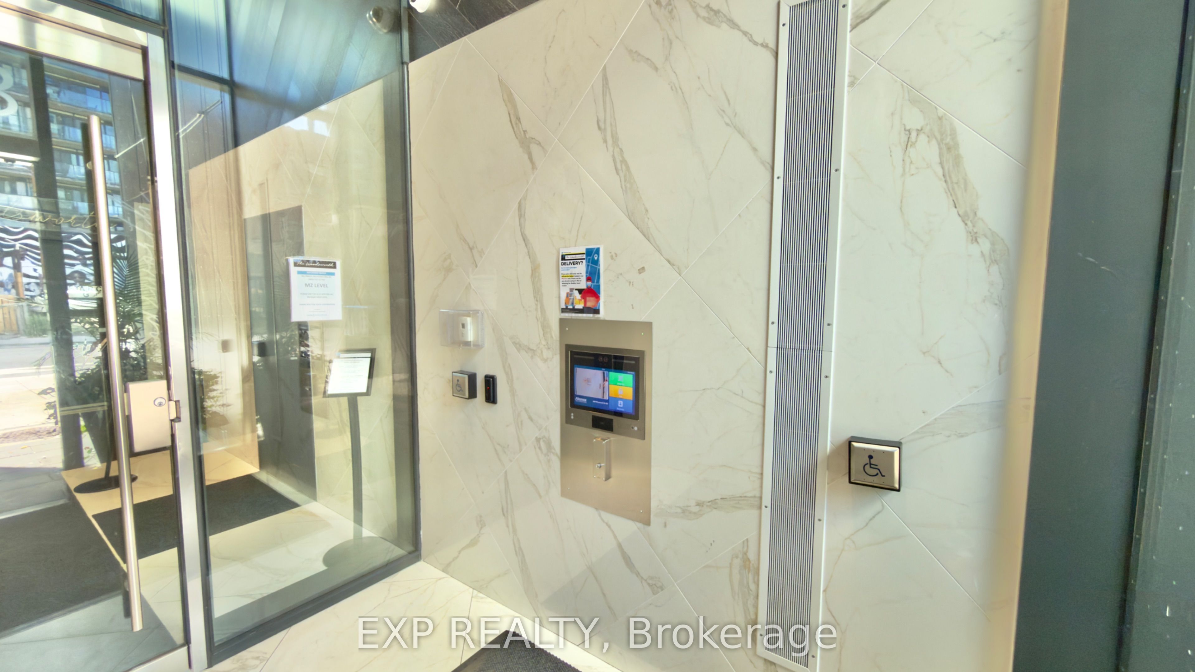 458 Richmond Street W 401, Toronto, ON M5V 0S9 photo 4