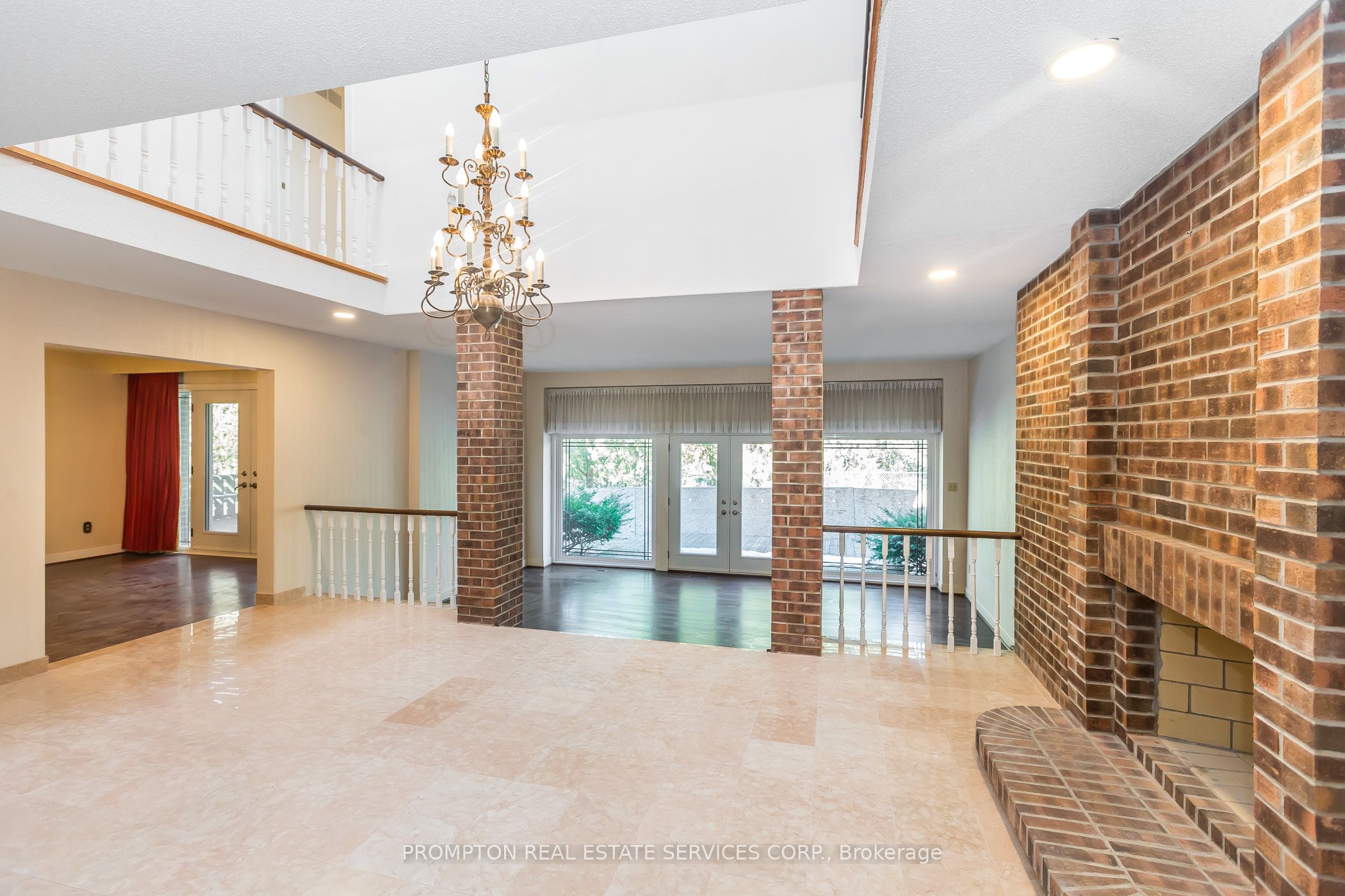 4 Sagewood Drive, Toronto, ON M3B 1T4 photo 3