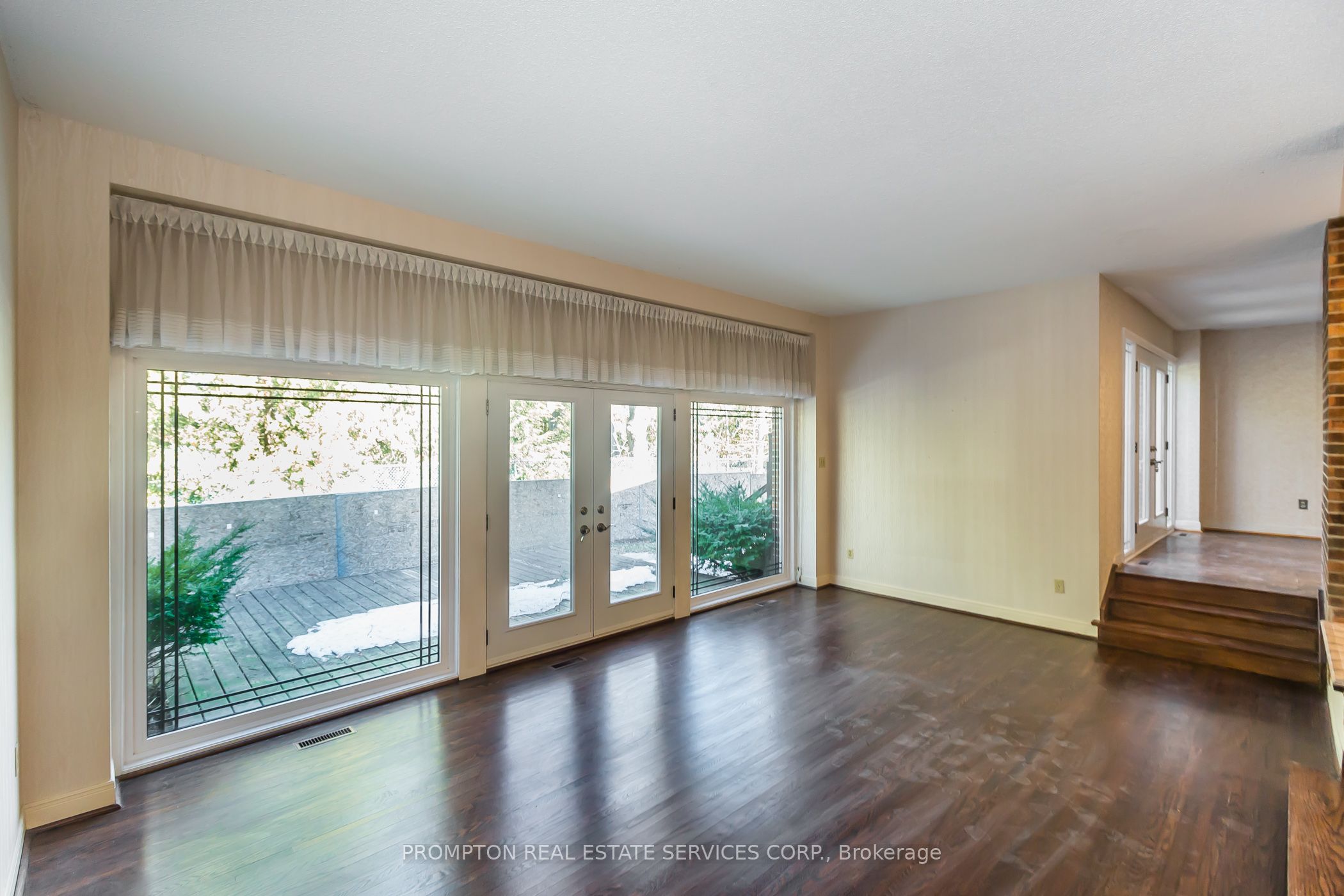 4 Sagewood Drive, Toronto, ON M3B 1T4 photo 5