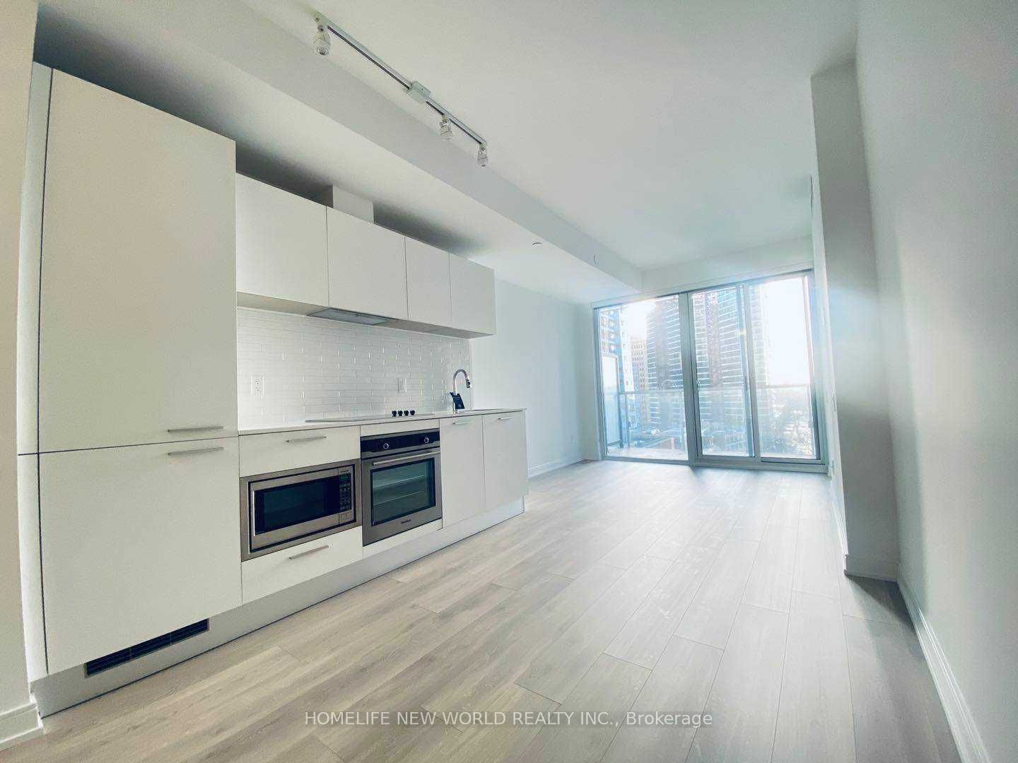 3 Gloucester Street 913, Toronto, ON M4Y 0C6 photo 2
