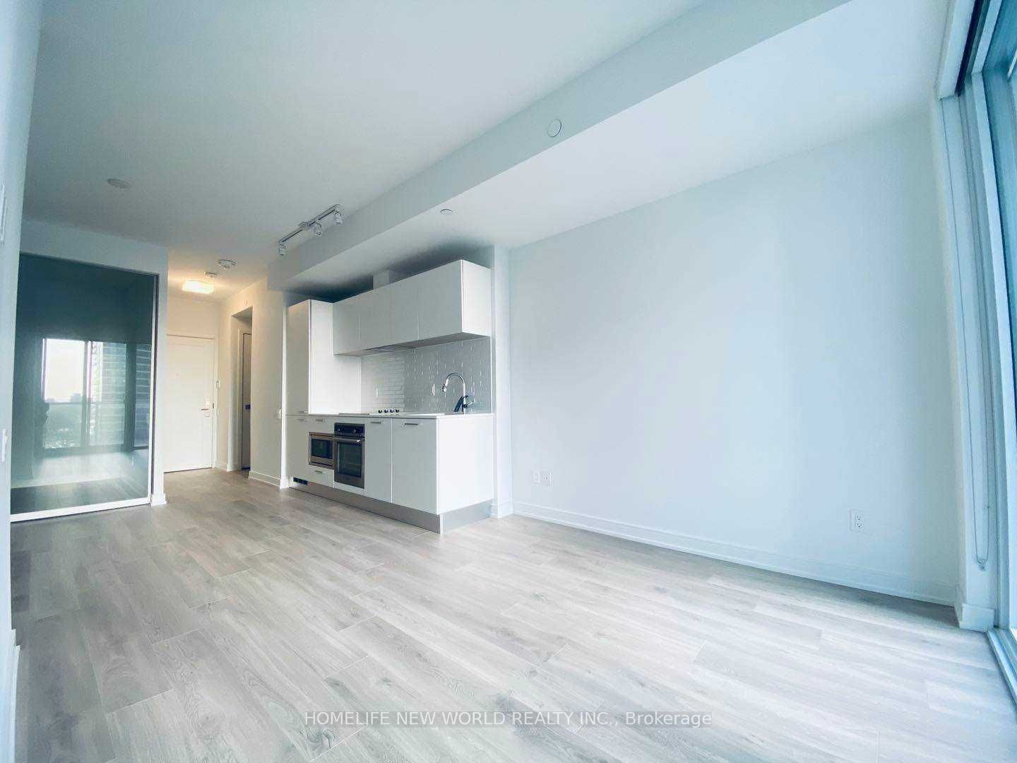 3 Gloucester Street 913, Toronto, ON M4Y 0C6 photo 4
