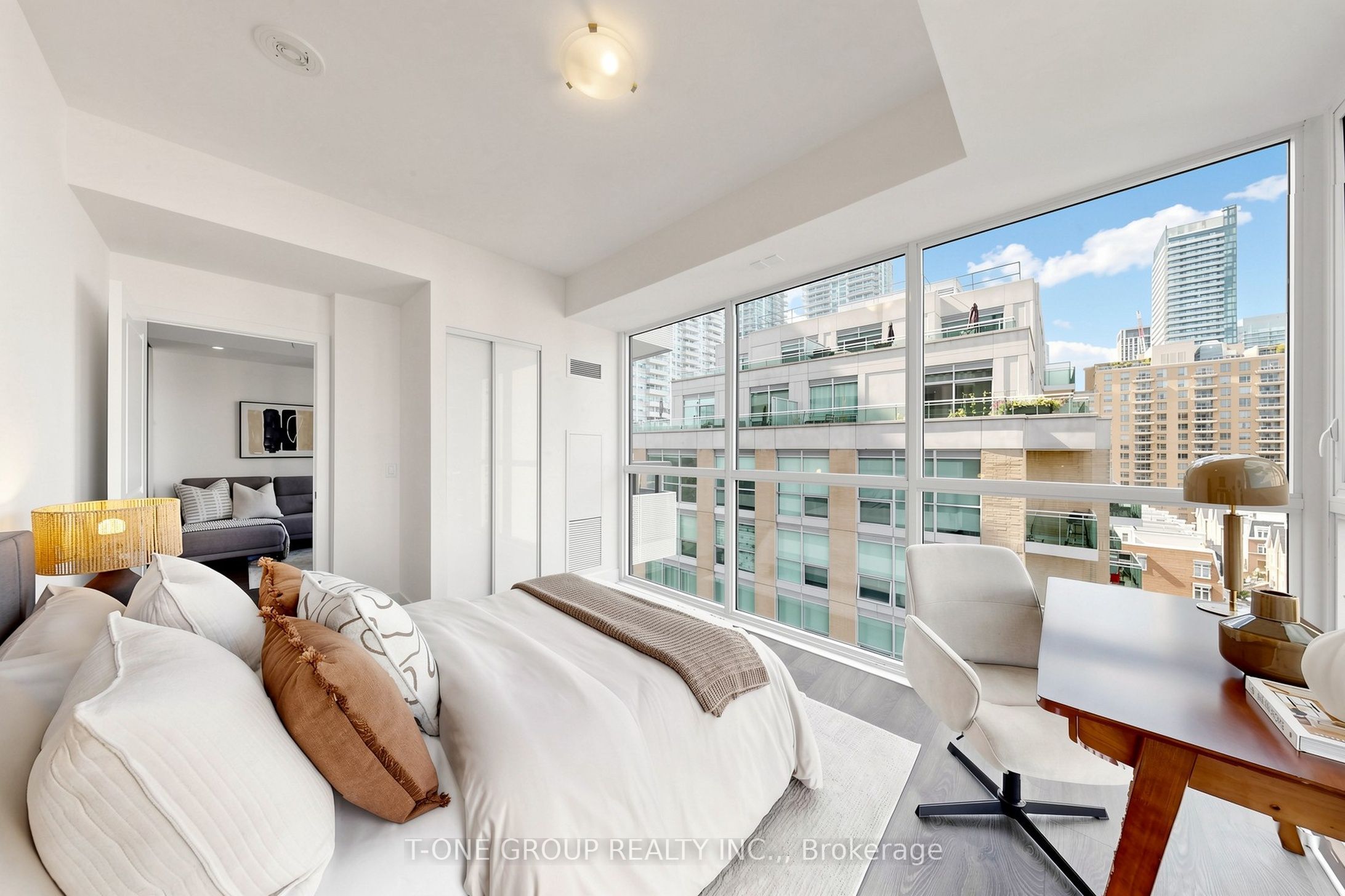 11 Lillian Street 709, Toronto, ON M4S 0C3 photo 4