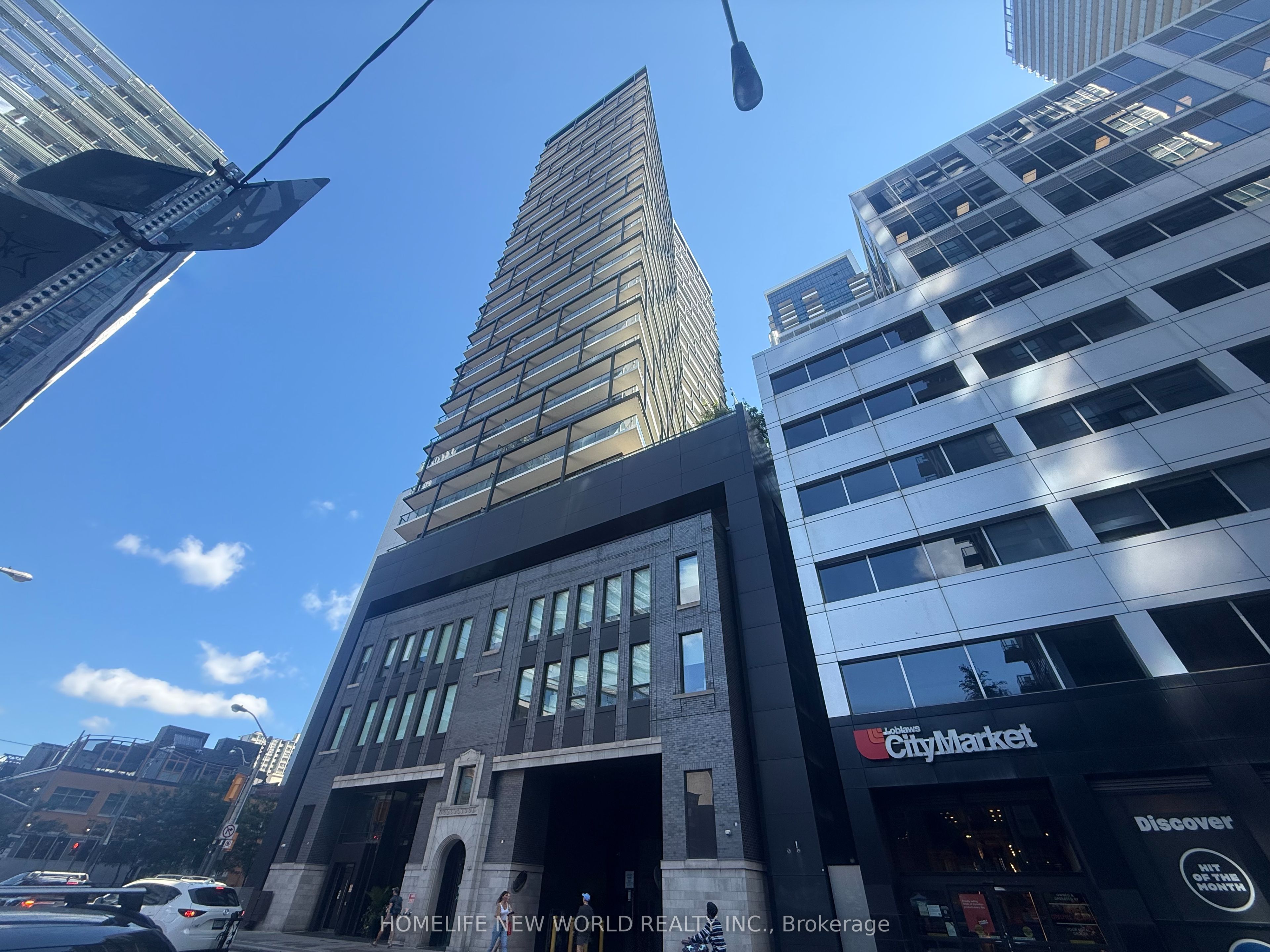 125 Peter Street 2311, Toronto, ON M5V 2G9 photo 2
