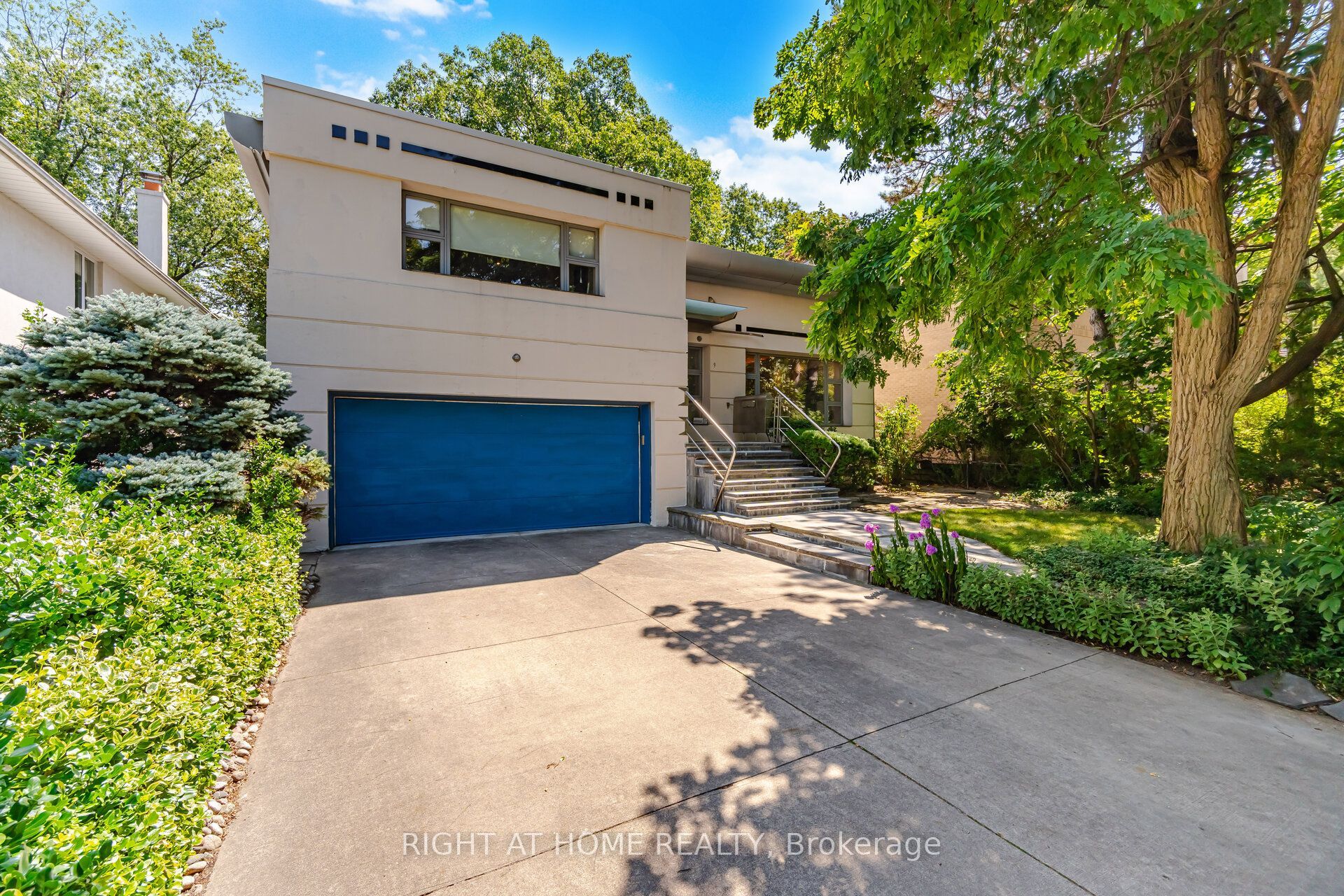 9 Saguenay Avenue, Toronto, ON M5N 2Y5 photo 3