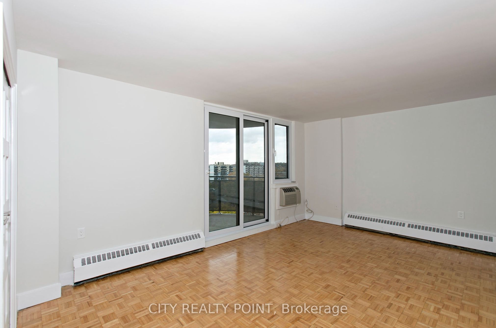 485 Huron Street 204, Toronto, ON M5R 2R5 photo 5