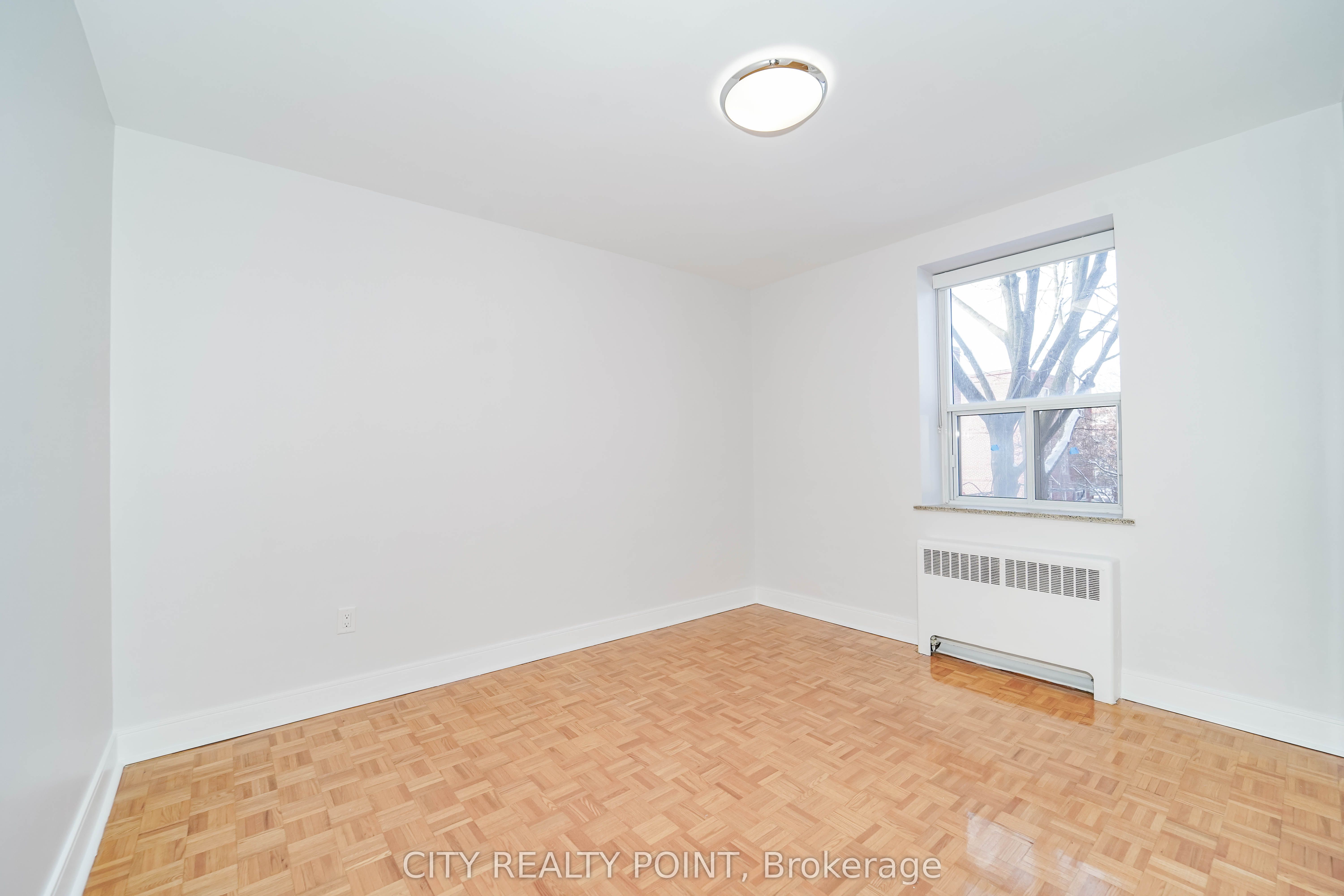 1291 Bayview Avenue N 311, Toronto, ON M4G 2Z9 photo 5