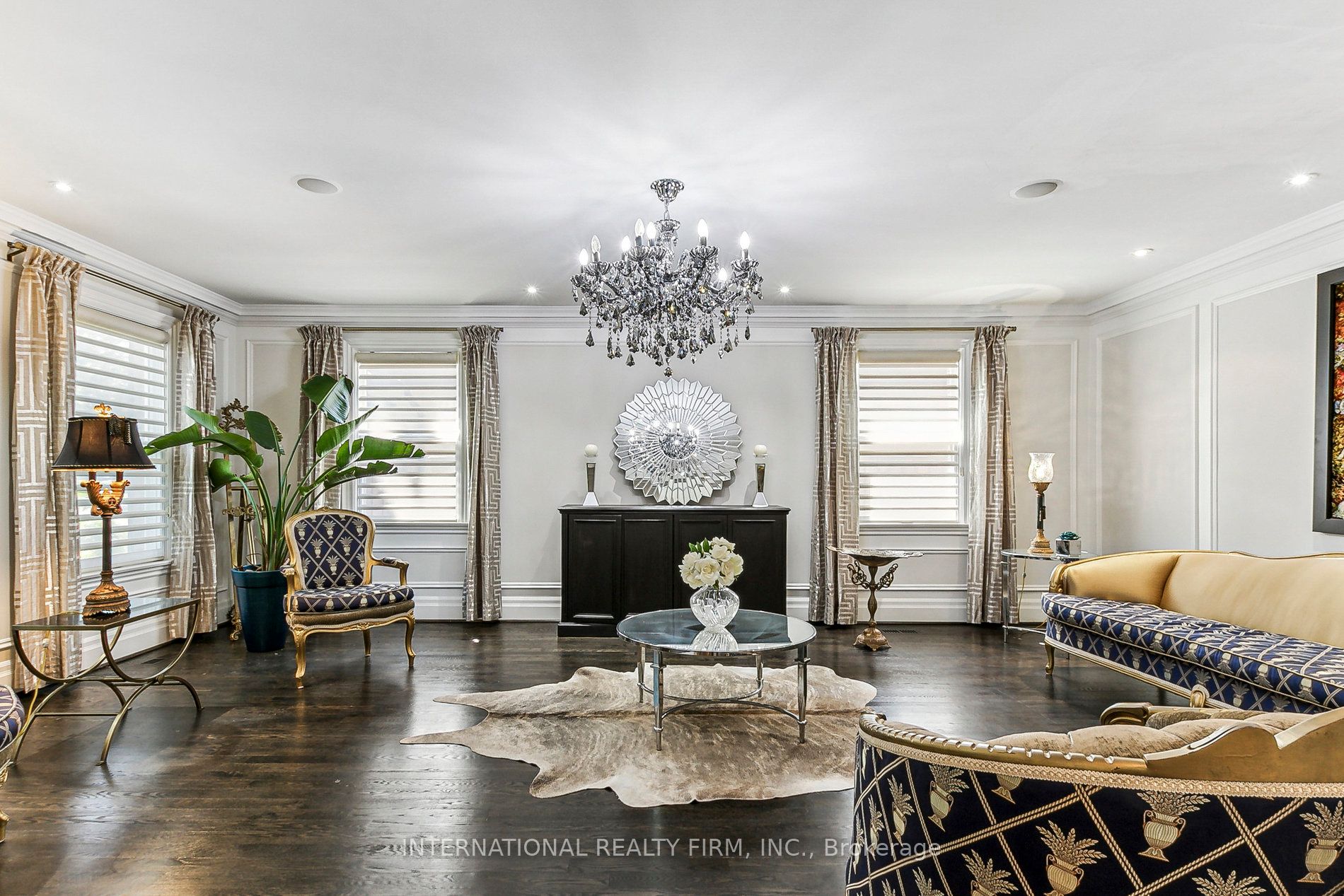 6 Penwood Crescent, Toronto, ON M3B 2B9 photo 2
