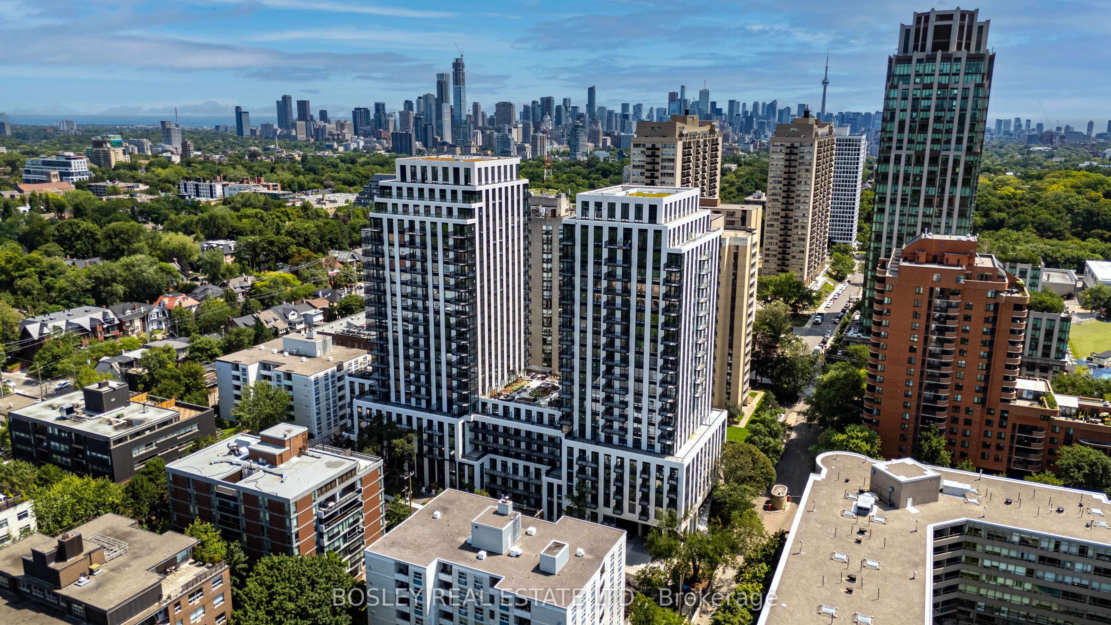91 Montclair Avenue 812, Toronto, ON M5P 0B1